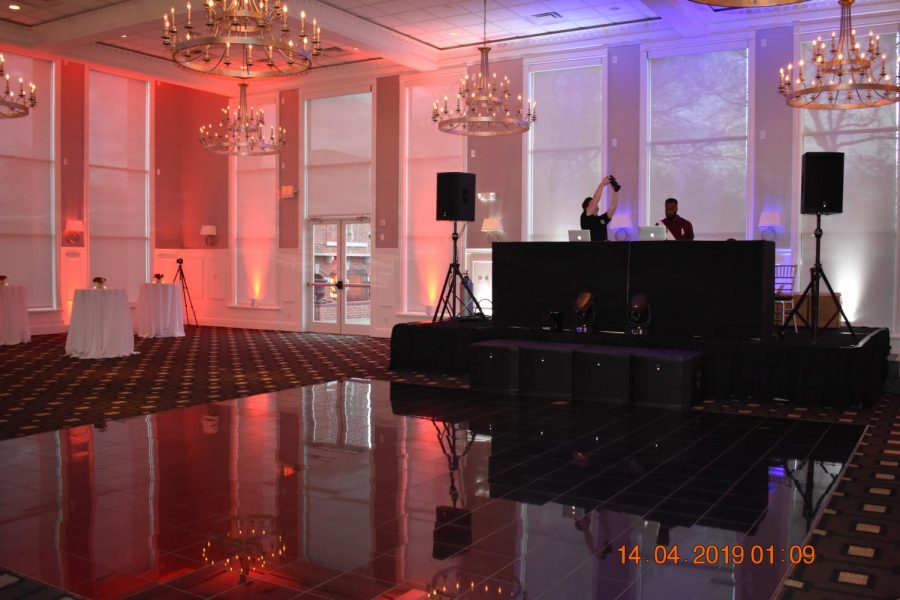 The dance area before students arrive.