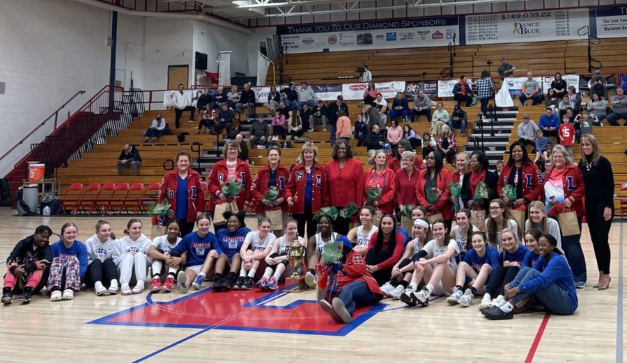 Lexington%2C+KY-+1979+State+Runner-Up+Team+with+the+2023+Girls+basketball+team.